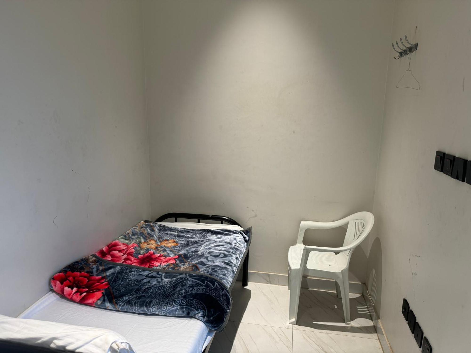 غرفة صغيرة بدورة مياه Appartement Riyad